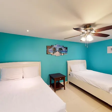 Solare Garden Villa 877